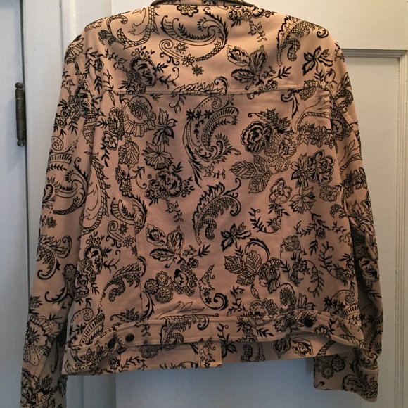 Classic Beige Jacket with Black Velvet Flowers St John Sport by Marie Grey - Picture 2 of 12